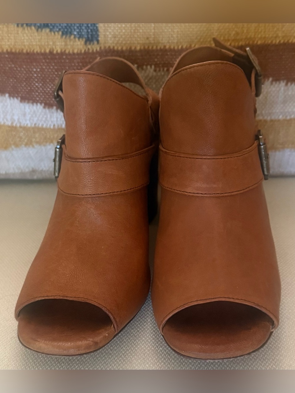 HS Trask Miriam Washed Sheepskin Leather Peep Toe Slingback Heels Sz 8M - Picture 3 of 9